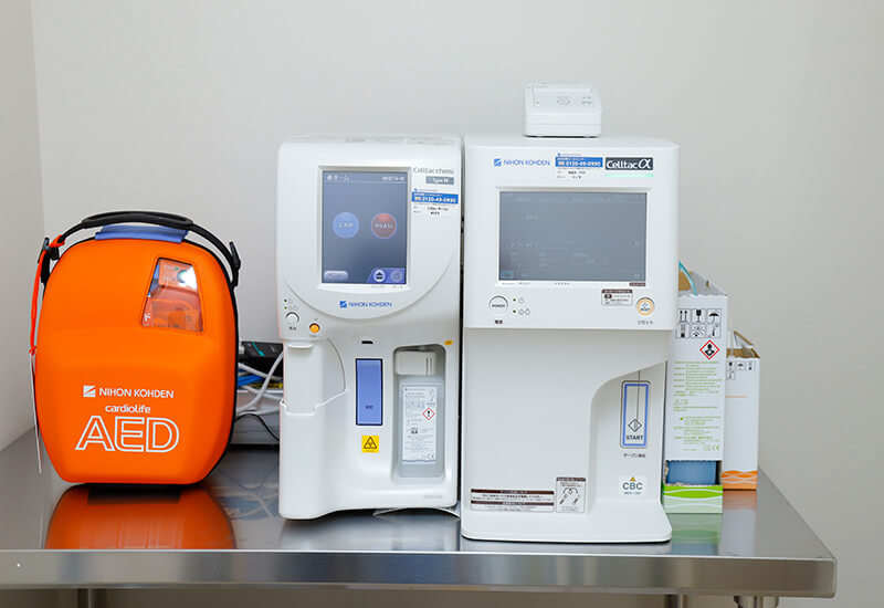 AED（自動体外式除細動器）